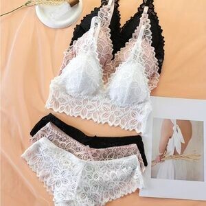 Bra and pant set